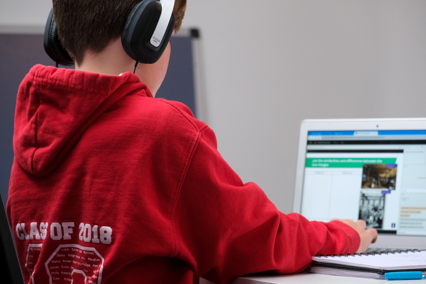 Transforming Education: The VTX-EDU Approach